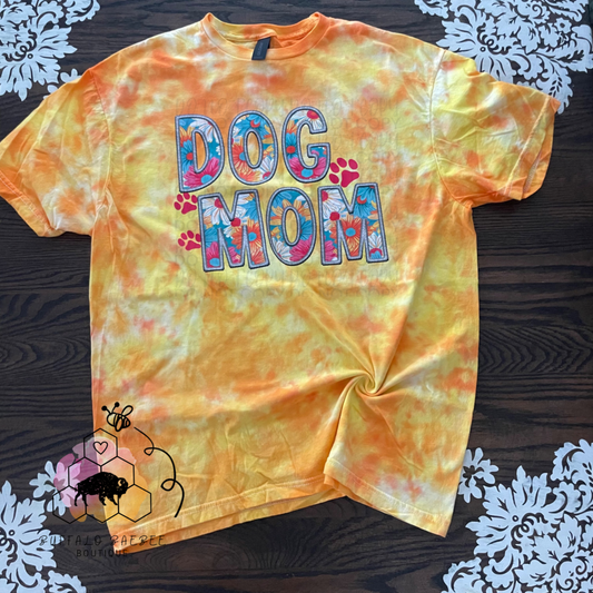 Dog Mom Tee