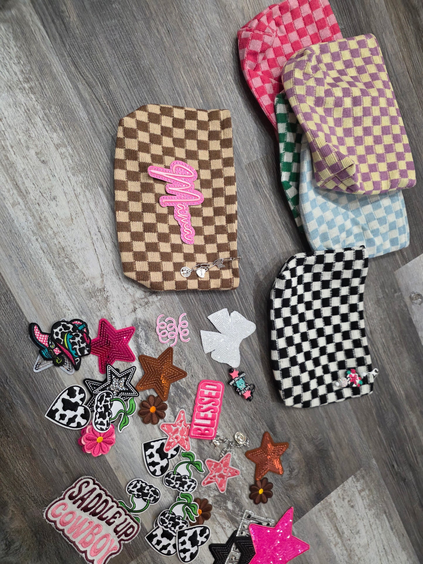 Zipper pouches