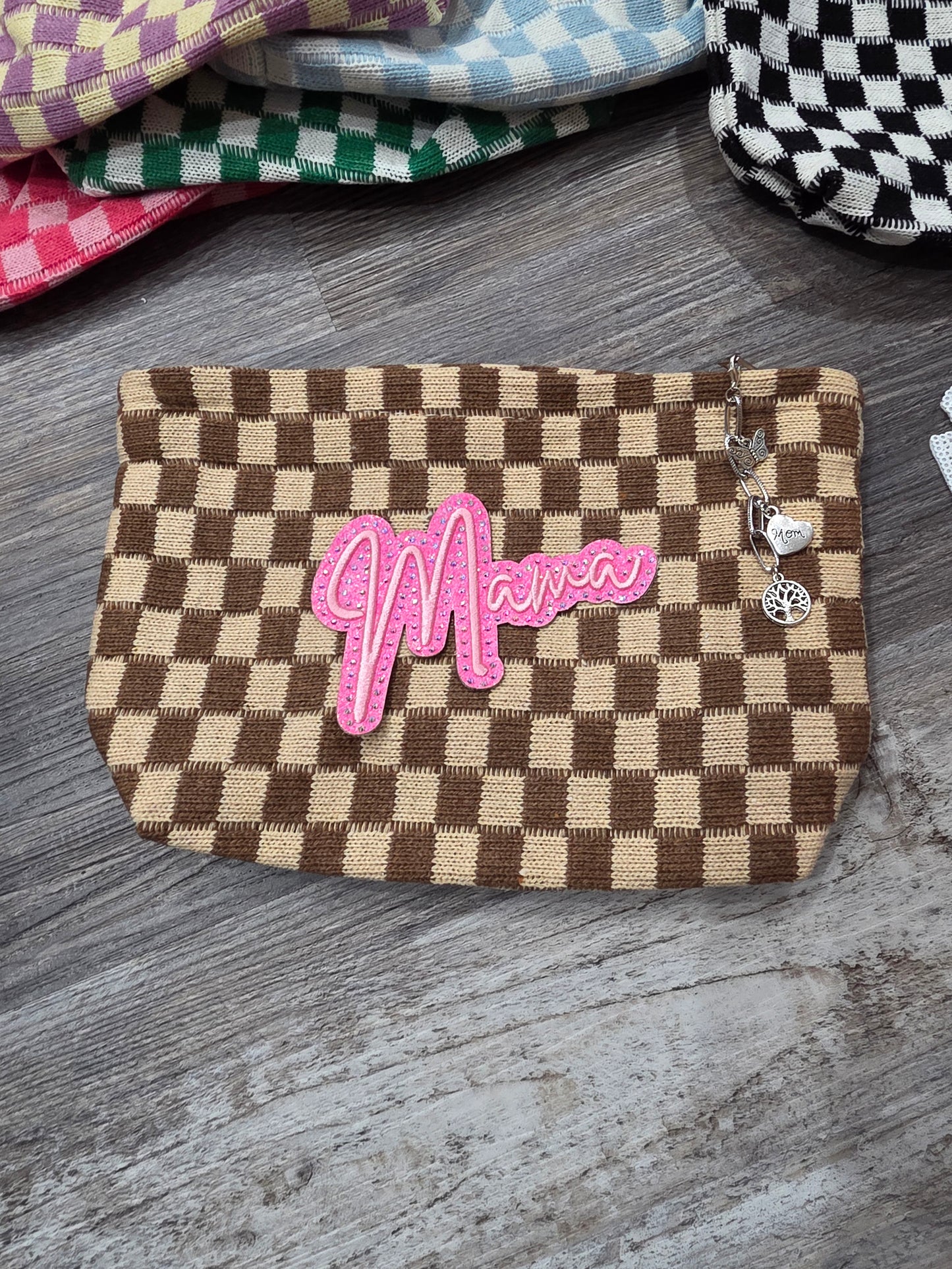 Zipper pouches