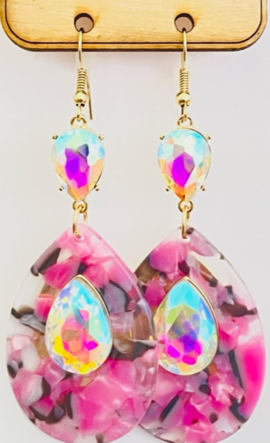 Teardrop earring